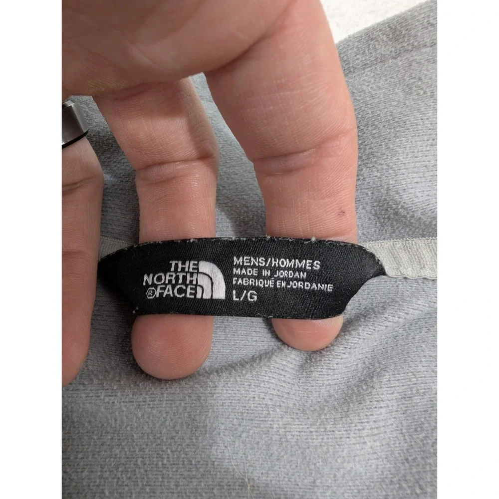 Neumann‎ University Knights The North Face Men's L Gray Pullover Hooded 1/4 Zip